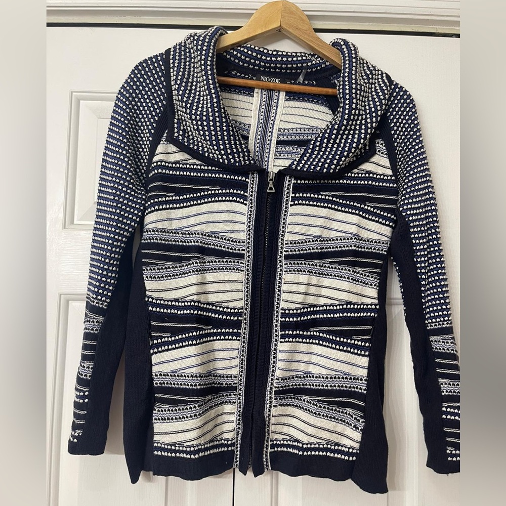 Nic + Zoe | Zip up sweater